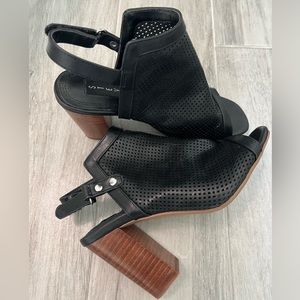 Steve Madden sandals